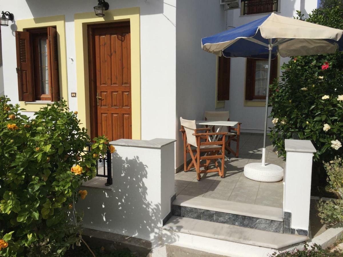 Livanina Apartments Kampos Marathokampou Εξωτερικό φωτογραφία